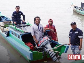 PT Timah Beri Bantuan Kepada Kelompok Nelayan