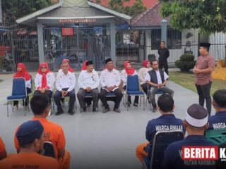 Apmikimmdo Karimun Berbagi dan Temui Warga Binaan
